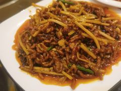 鱼香肉丝-穆隆斋清真大饭店(串窑街店)