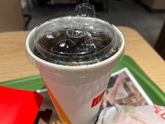 -麦当劳(百联西郊购物中心店)