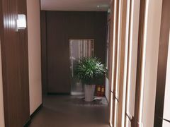 -鸽子侯·家宴·平价海鲜(绿地店)