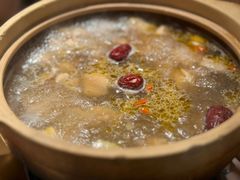-邹开喜·炭炉鸡煲·海鲜火锅(虹口足球场店)