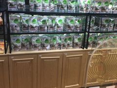 面包甜点陈列柜-香港麦道(毅腾商都店)