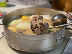 -肥仔文澳门猪骨煲(南京西路店)
