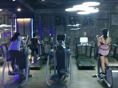 -一兆韦德健身(浦东万达会所)