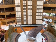 -上海滴水湖皇冠假日酒店