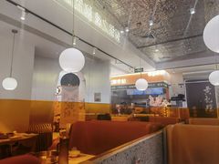 -黄记煌三汁焖锅(新佳丽江汉路店)