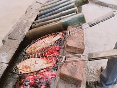 烤鱼-大本营竹筒饭
