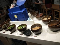 自助调料区-呷哺呷哺(新世界百货望京店)