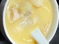 -鲜入唯煮·港式海鲜牛肉火锅(金宝街店)