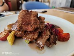 -杏荟旋转餐厅(广州爱群店)