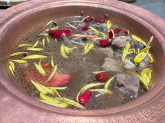 -阿婆情腊排骨火锅·野生菌季(古城旗舰店)
