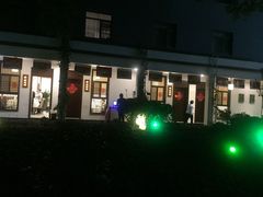 -千滋百味·醉江澜花园餐厅(街道口店)