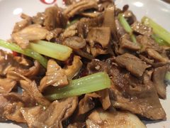 笋干炒肉-72街红烧排骨饭(海珠丽影广场店)