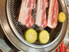 -围炉肉舍丹东海鲜烤肉·烤活鳗(步行街店)