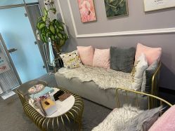 -YooMee优美智能科技美肤机构