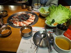 -老炉家木炭烤肉(长江国际店)