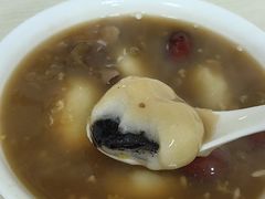 -罗子龙罗家桂花汤圆(曹都巷店)