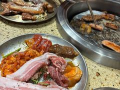-姜胖胖韩式自助烤肉(光明万达店)