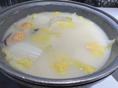 浓汤鱼腐娃娃菜-旺顺阁鱼头泡饼(常营店)