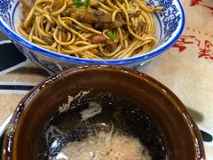 -云姐老南昌啤酒鸭拌粉(名门世家店)