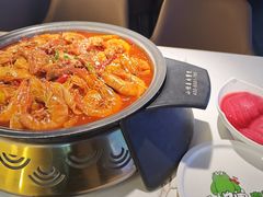-徐记小怪兽肉蟹煲店(哈西万达金街店)