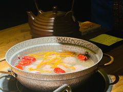-吃饭皇帝大土家民族菜(正大广场店)