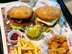 -The Habit Burger Grill 哈比特汉堡(复兴soho店)