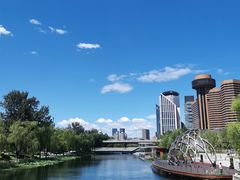 -亮马河饭店翠雅咖啡厅