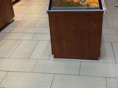 面包甜点陈列柜-鼎丰真(重庆路店)