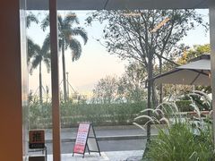 -ommo cafe(半岛城邦店)