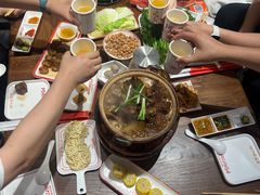 -阿润打边炉·鲜切鸡煲(华漕店)