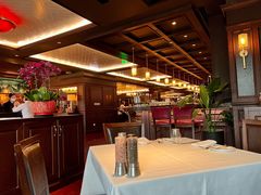 大堂-Wolfgang’s Steakhouse 沃夫冈牛排馆(上海白玉兰广场店)