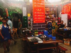大堂-云南印象昭通天麻火腿鸡(新疆石油花园二期店)