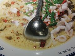 -酸婆娘江湖川菜(紫竹路店)