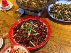 歌乐山辣子鸡-兔槽江湖菜·重庆璧山兔(水围店)