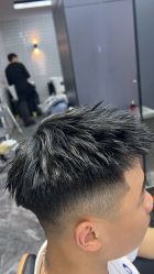 -藤野造型•烫染专业店