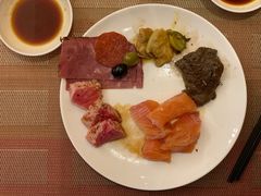 -上海西藏大厦万怡自助餐厅(徐汇店)