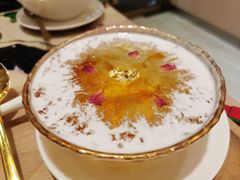 金箔雪燕桃胶-甜心妈妈·榴莲星级糖水(北京路总店)