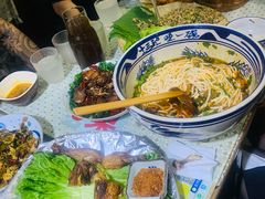 -蜗牛小馆醉乡民谣云南菜(惠新西里店)