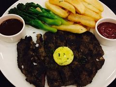 -WOLFGANG PUCK KITCHEN & BAR(迪士尼小镇店)