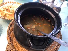 -小老板海鲜酒家(董家渡店)