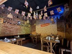 大堂-平娃三宝烧烤·面食(南小街店)