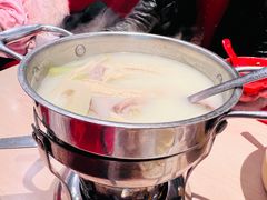 一品胡椒猪肚鸡-避风塘(宝山万达店)