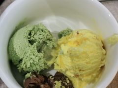 -东方红海鲜百汇(国际大厦店)