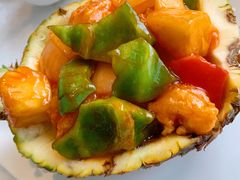 菠萝咕噜虾球-衡山汇·高级粤菜(霄云路店)