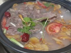 -九寨沟特色牦牛肉汤锅