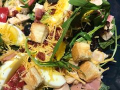 老教堂色拉-JINNS锦时 steak&pizza(浸信会礼拜堂旧址店)