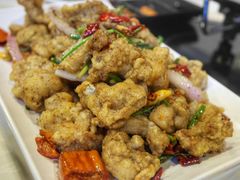 -虾弄弄海派小龙虾·牛羊蝎子火锅