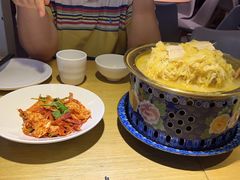 -关东小磨东北菜(上海长风大悦城店)