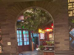 -万里闯关东铁锅炖菜馆(高新旗舰店)