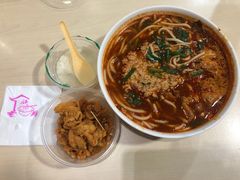 -铁朋小锅米线(玉川巷店)